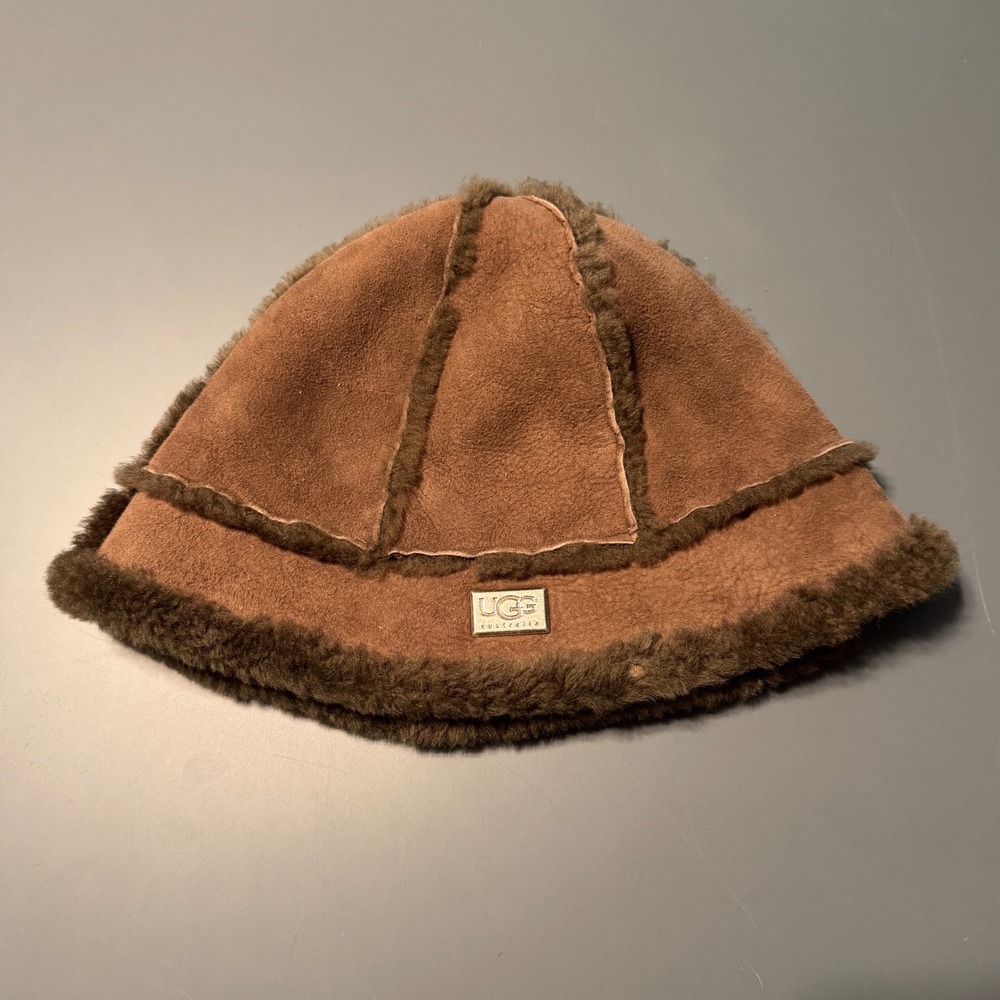 UGG Australia Chestnut Brown Real Shearling Sheepskin Bucket Hat OS